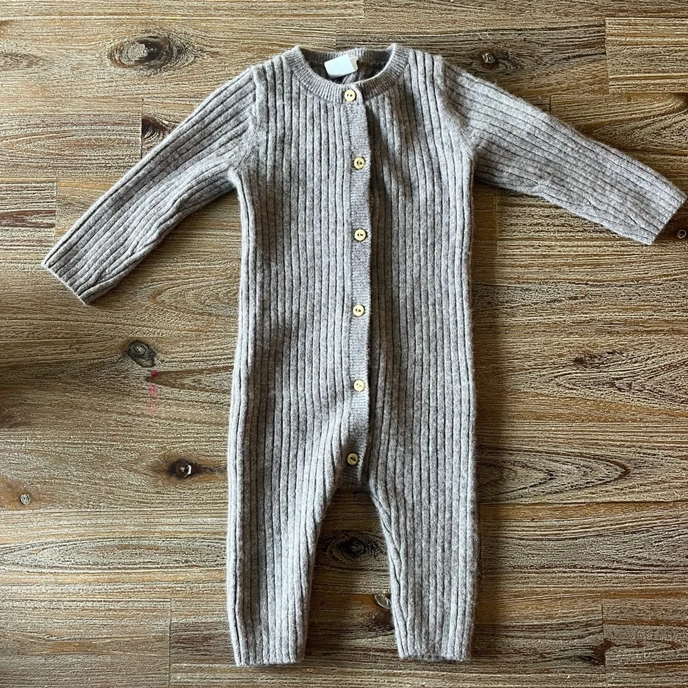 H&M Ribbed Greige Long Sleeve Onesie